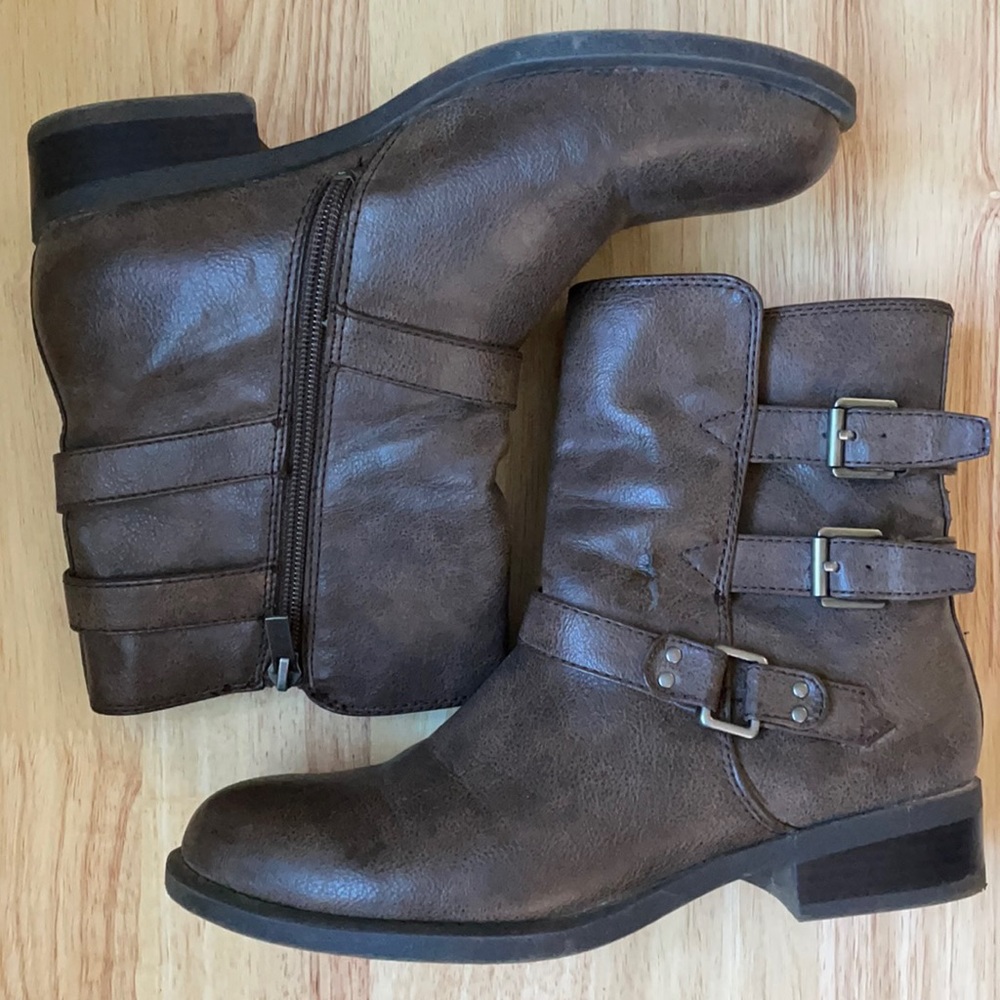 American Living Brown Boot
